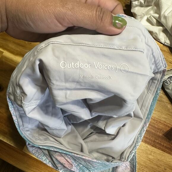 Outdoor Voices Tennis Skirt – Size L - Picture 2 of 5